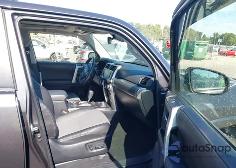 2022 Toyota 4Runner Sr5 Premium из США, поврежденный, VIN JTENU5JR4N6046967